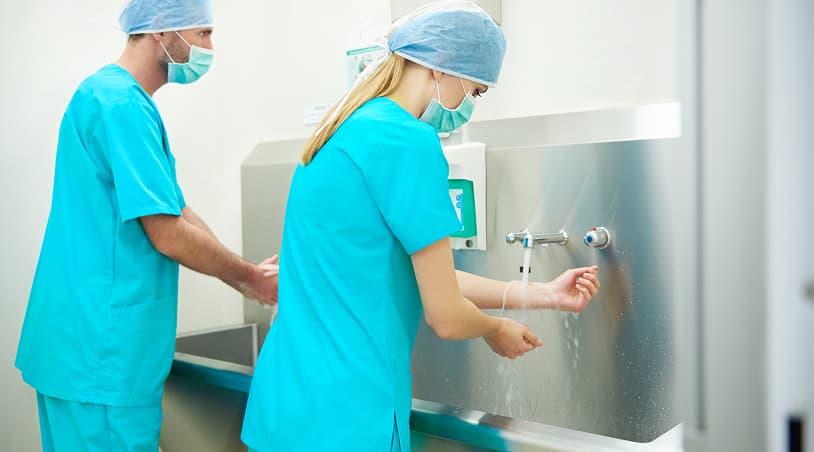 Centros educativos y hospitales